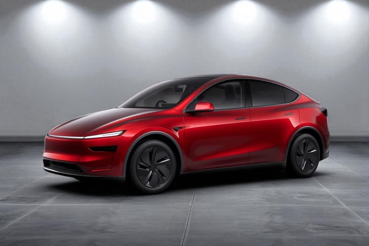 Tesla Model Y Color Ultra Red Tesla Model Y Color Ultra Red
